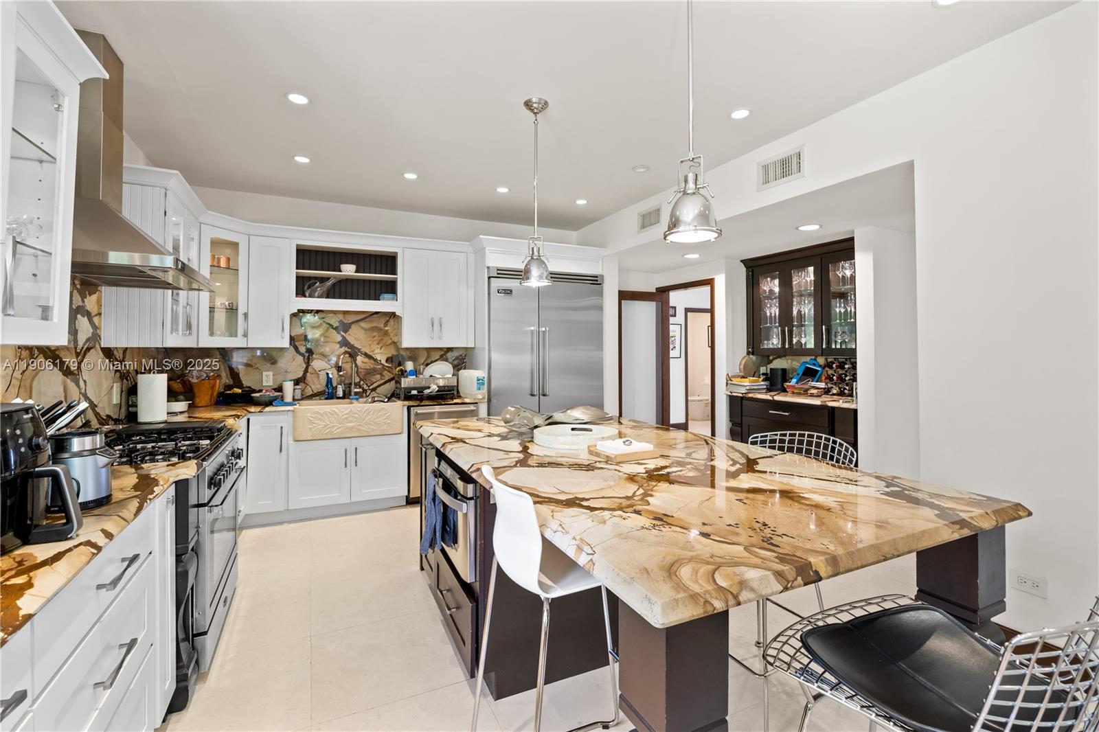 COCOPLUM SEC 2 PLAT B - Residential Lease