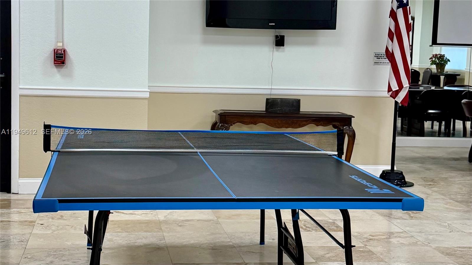 ALEXANDER TOWERS CONDO - Residential