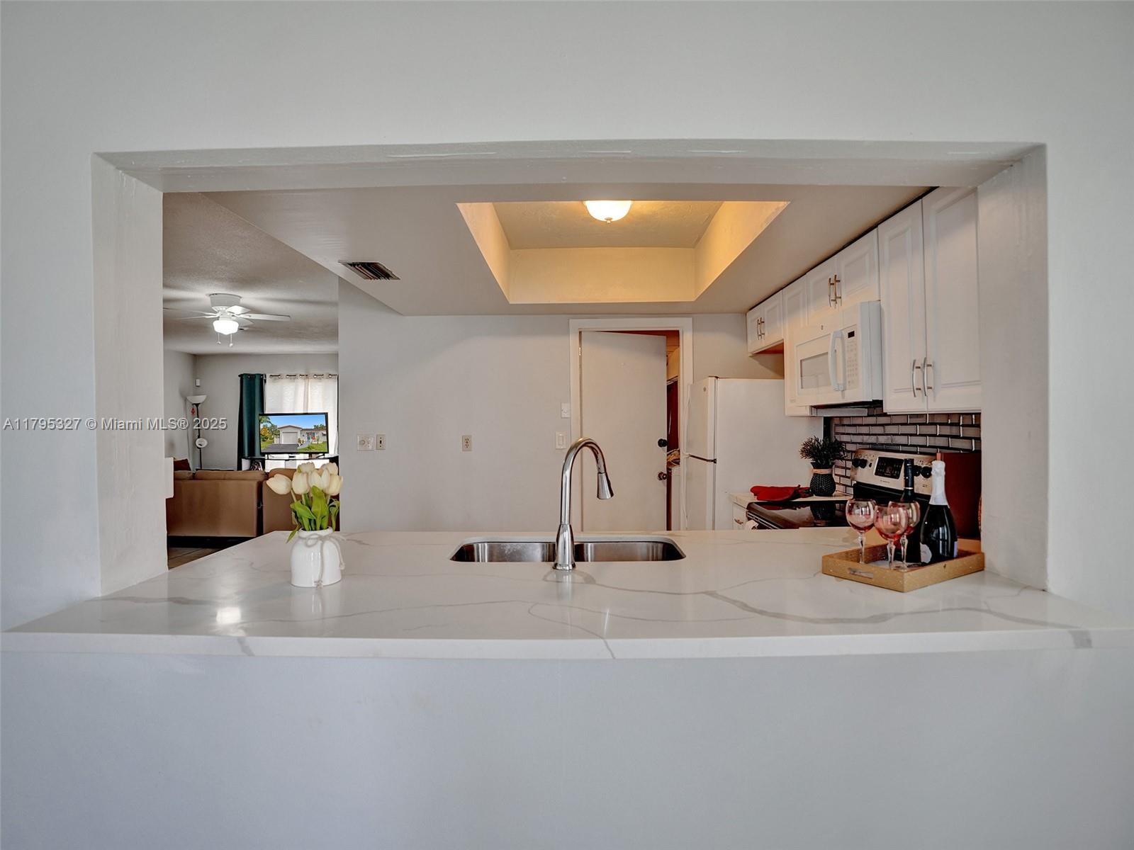 OAKLAND ESTATES 1ST SEC - Residential
