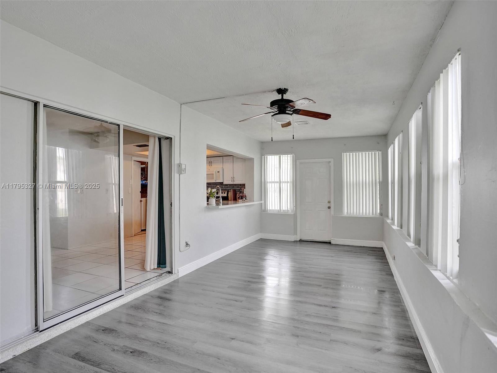 OAKLAND ESTATES 1ST SEC - Residential
