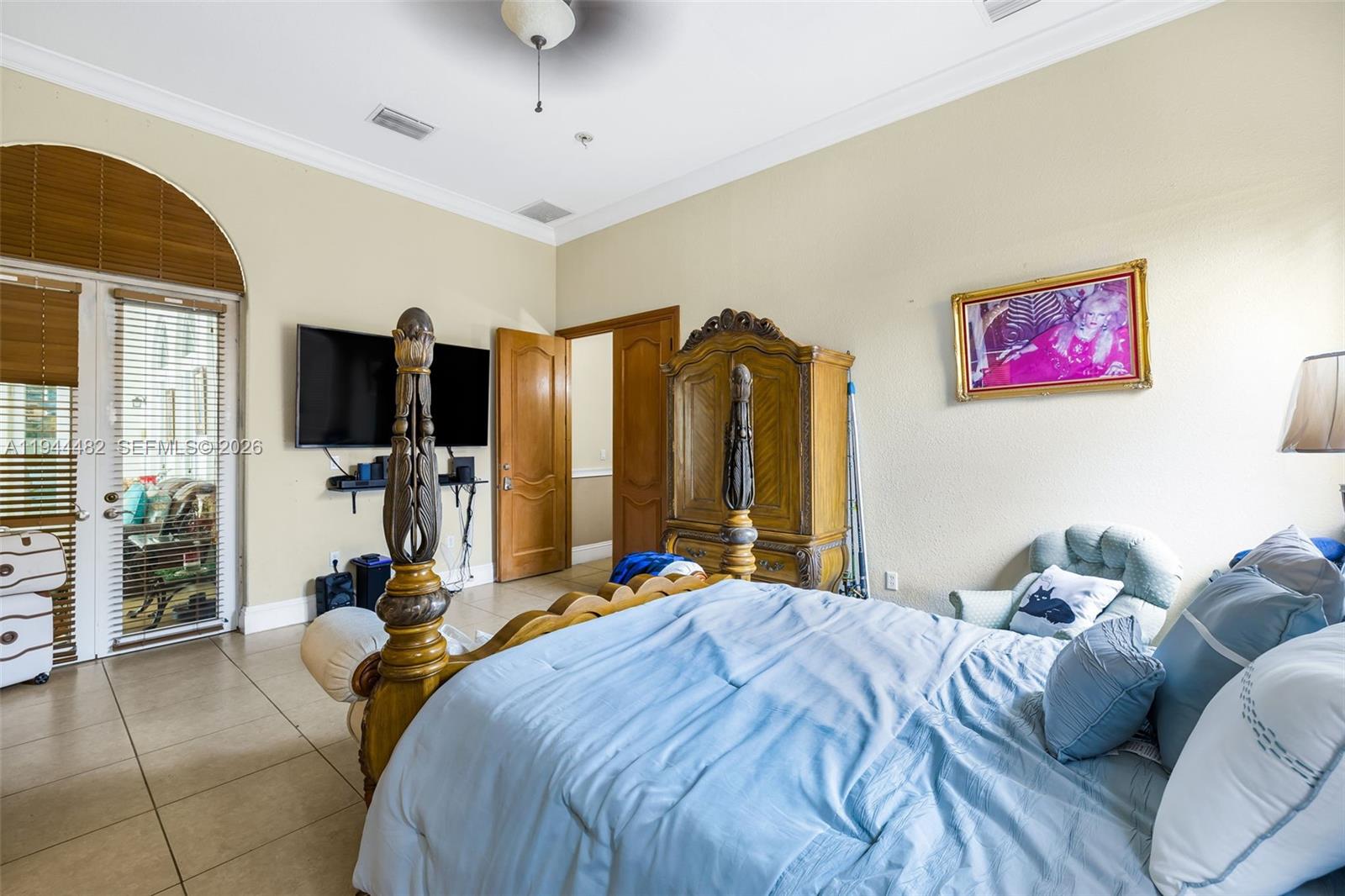 2300 ESTATES - 1 ACRE - Residential