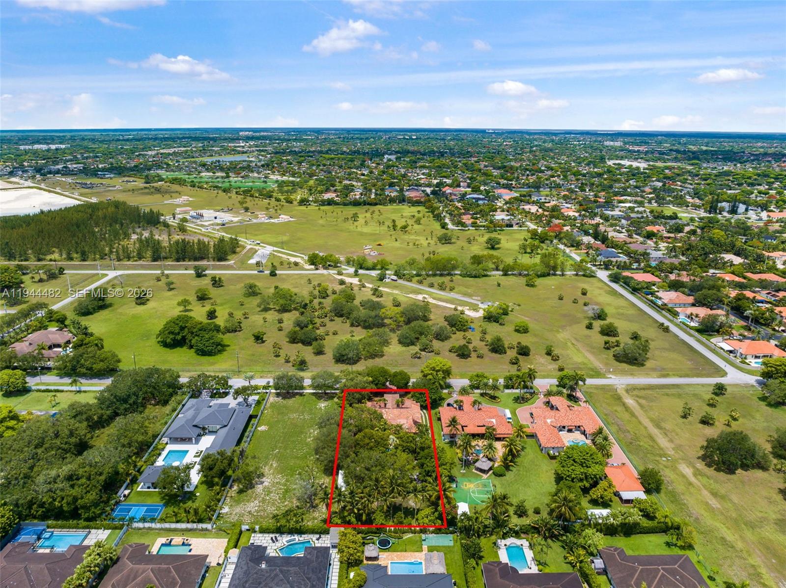 2300 ESTATES - 1 ACRE - Residential