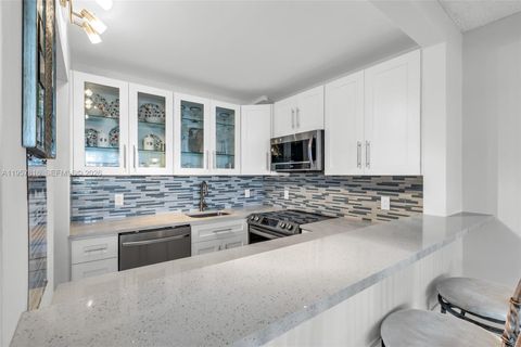 1116 E Cambridge  E 1116 Deerfield Beach FL 33442