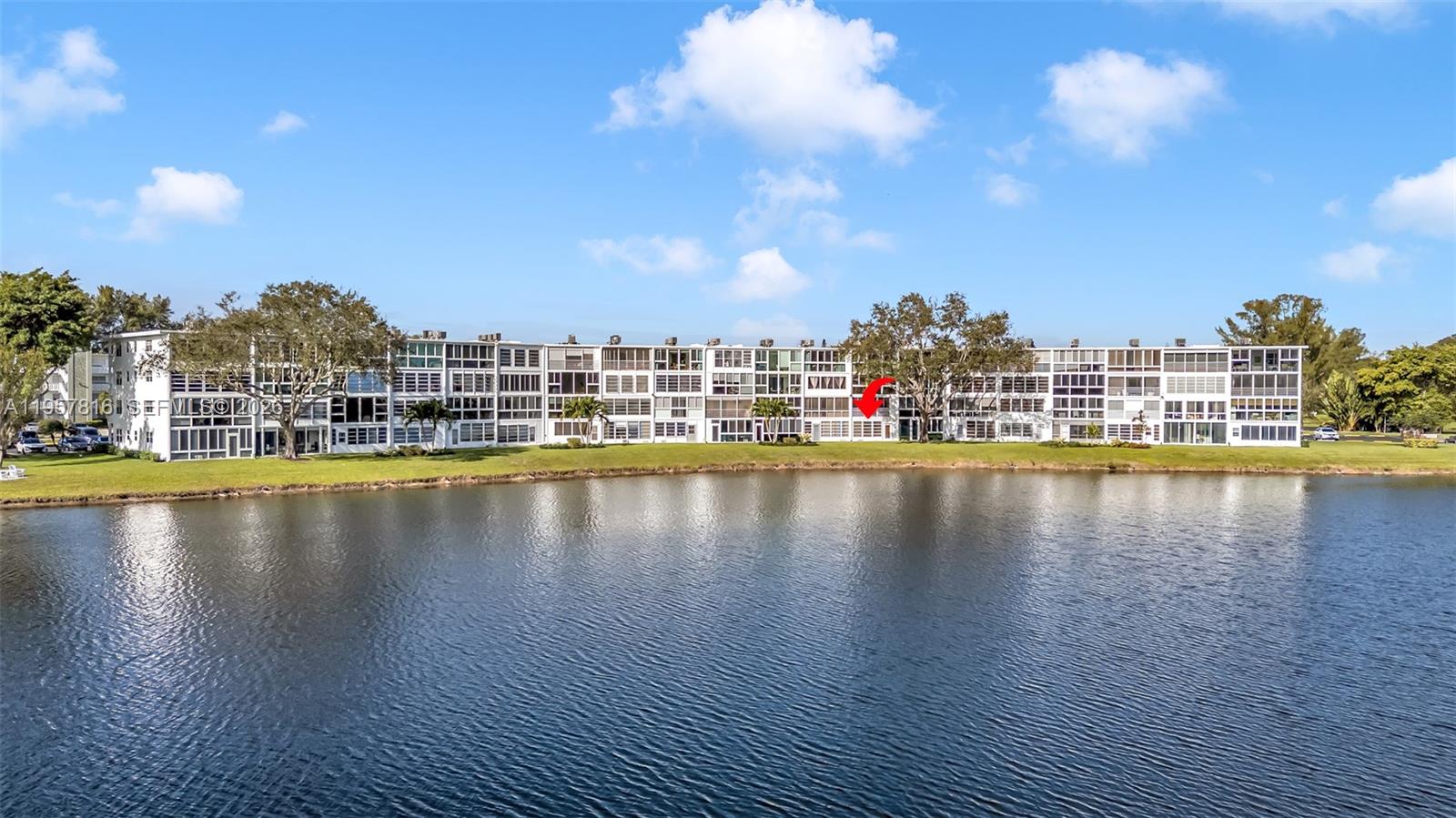 CAMBRIDGE E CONDO - Residential