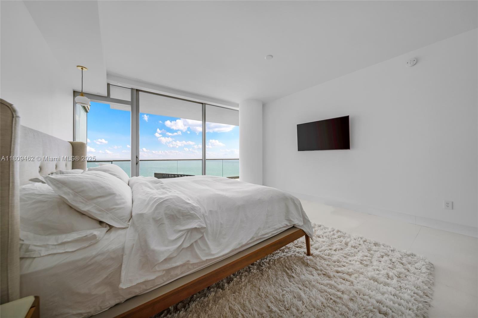 OCEANA BAL HARBOUR CONDO - Residential Lease