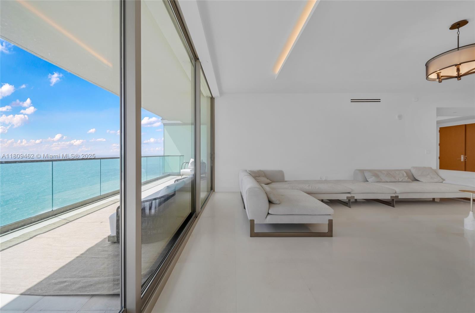 OCEANA BAL HARBOUR CONDO - Residential Lease