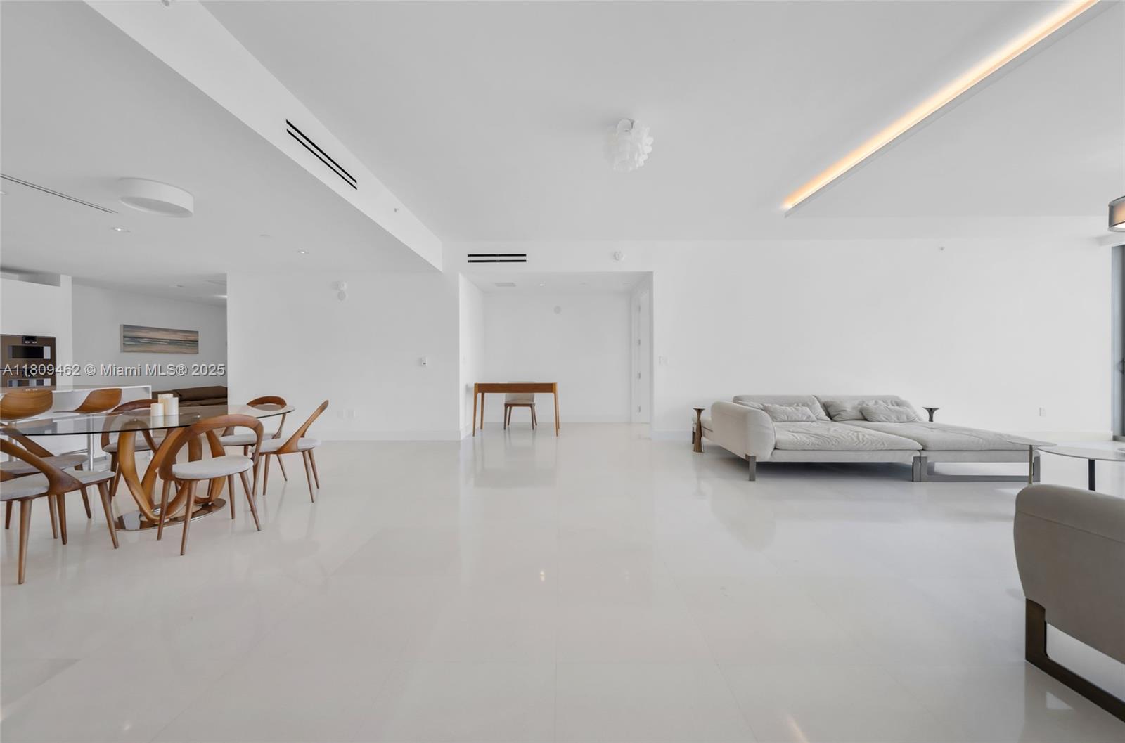 OCEANA BAL HARBOUR CONDO - Residential Lease