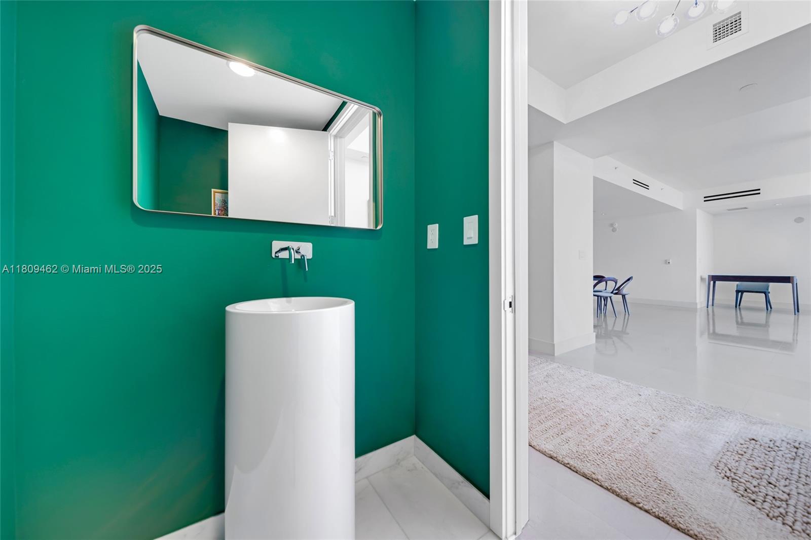 OCEANA BAL HARBOUR CONDO - Residential Lease