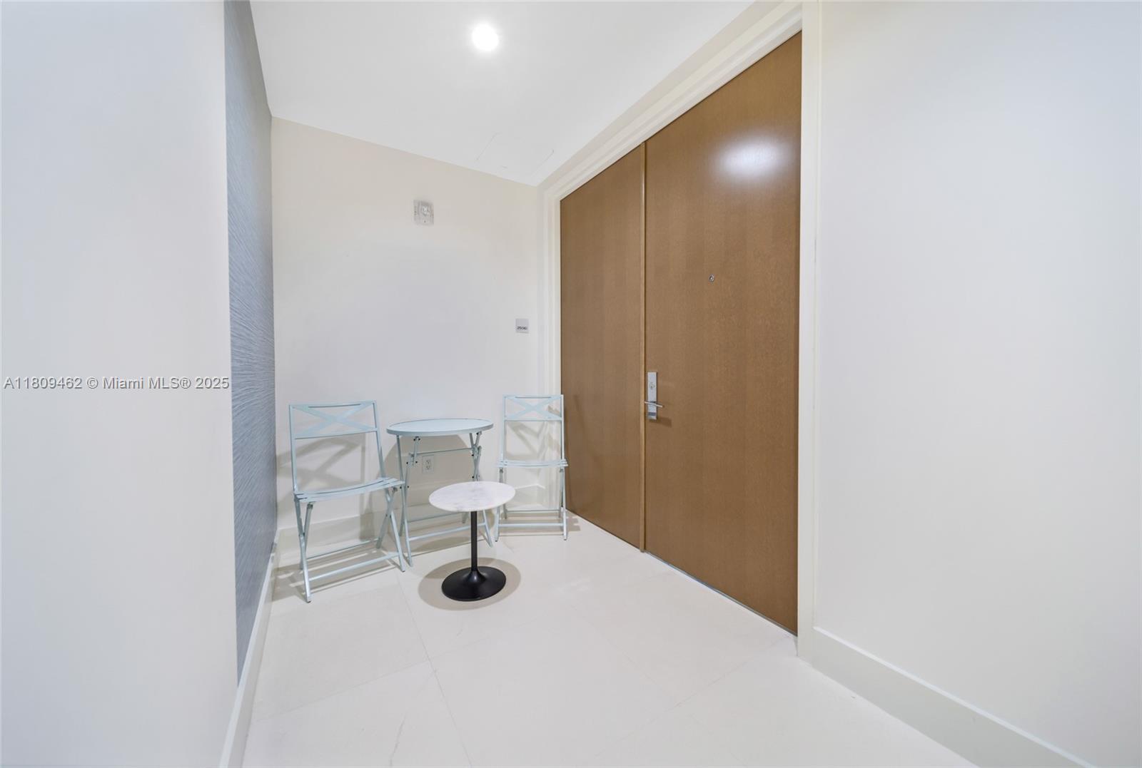 OCEANA BAL HARBOUR CONDO - Residential Lease