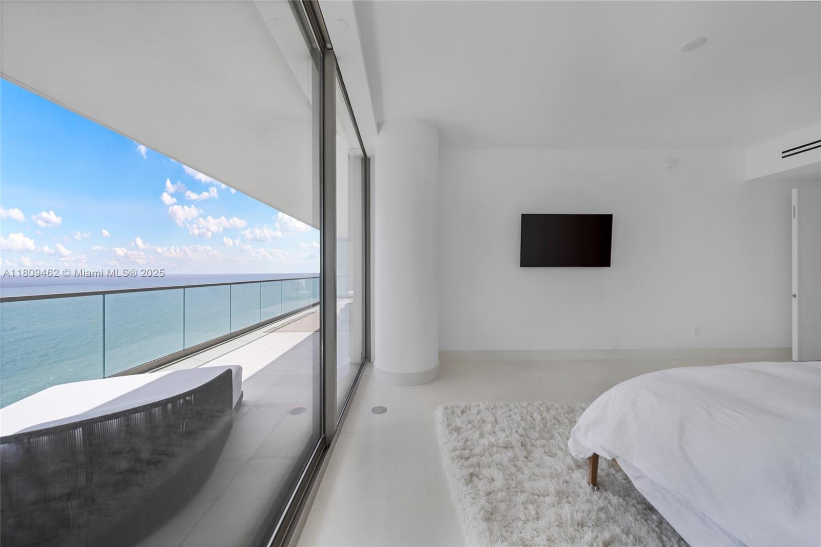 OCEANA BAL HARBOUR CONDO - Residential Lease