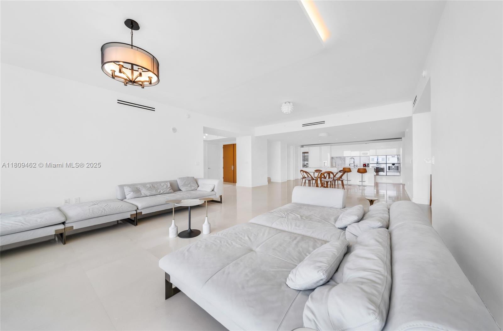 OCEANA BAL HARBOUR CONDO - Residential Lease