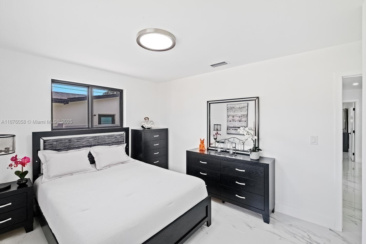 ENCHANTED LAKE SEC 4 - Residential