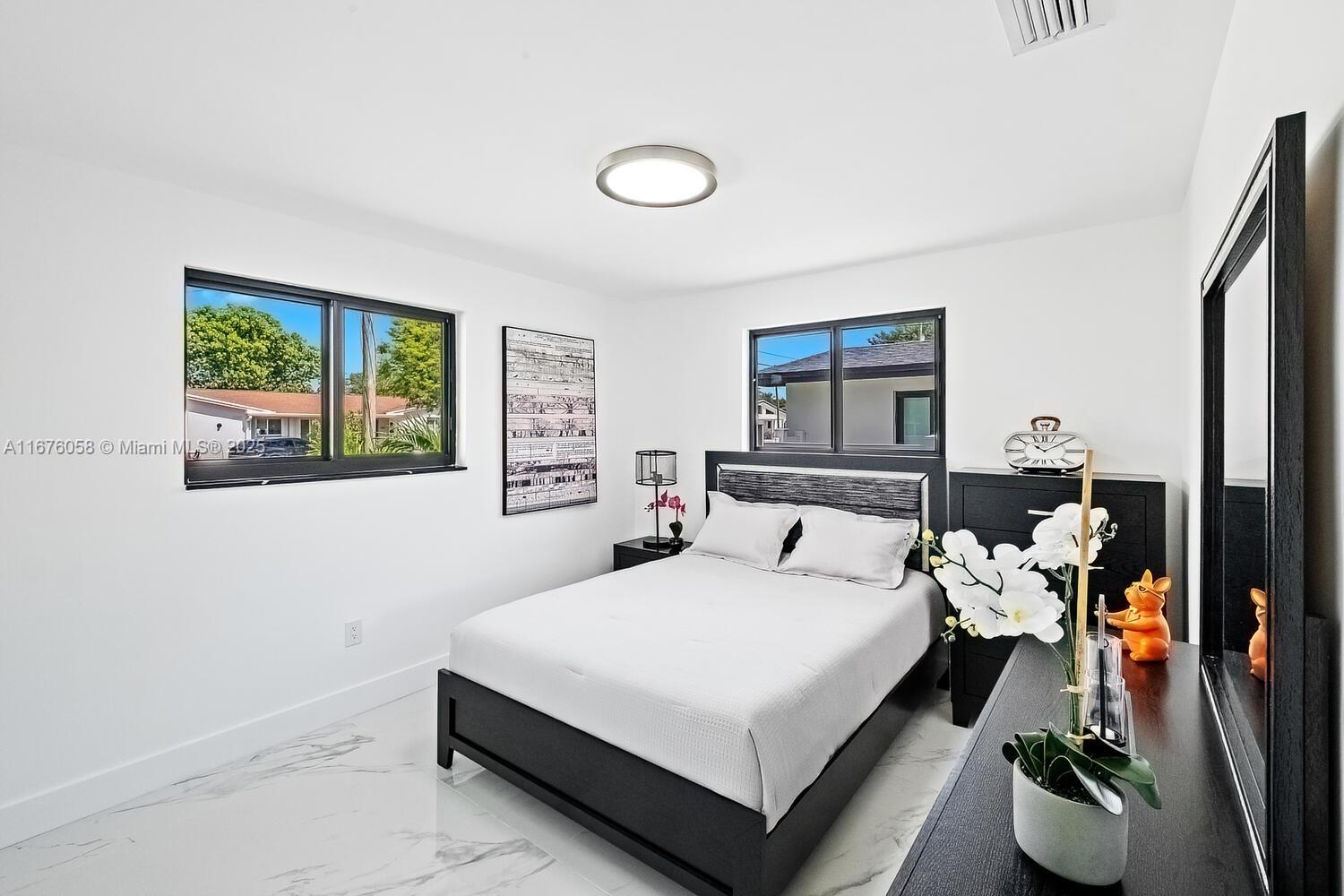 ENCHANTED LAKE SEC 4 - Residential