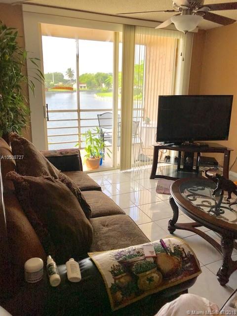 LIME BAY 8 CONDO - Residential