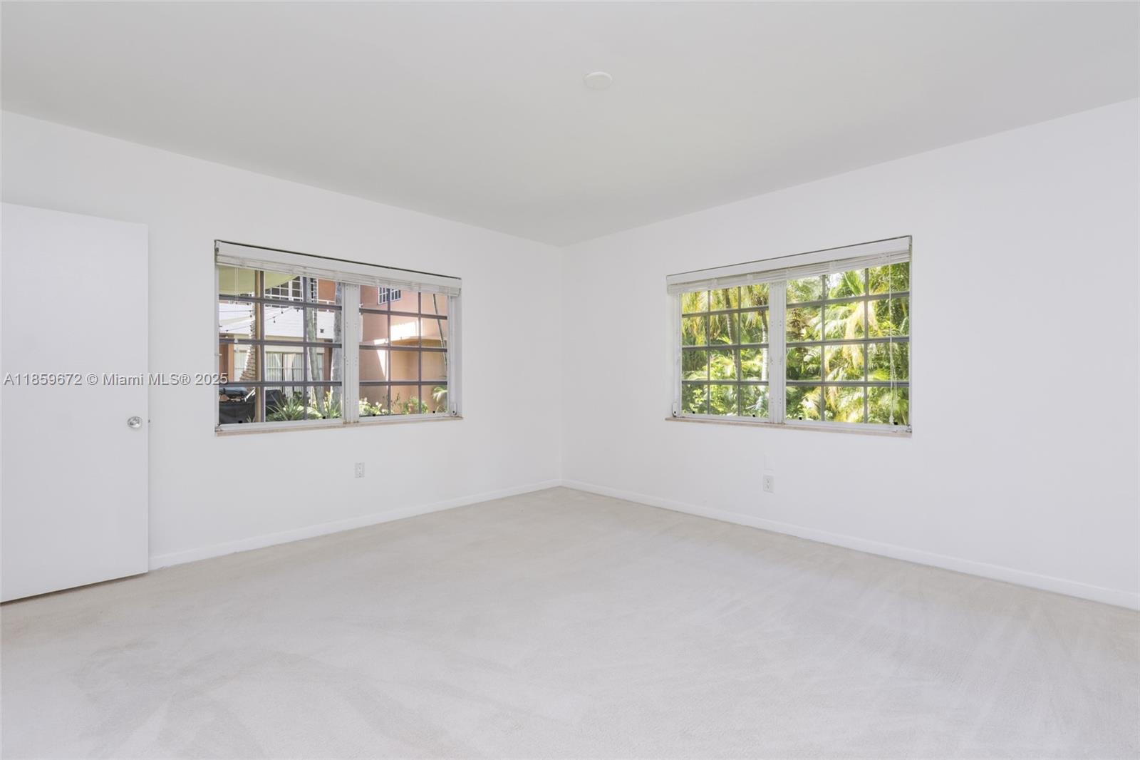 VILLAS OF PARK DRIVE COND - Residential Lease