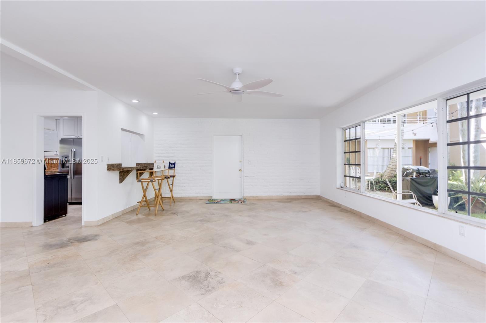 VILLAS OF PARK DRIVE COND - Residential Lease