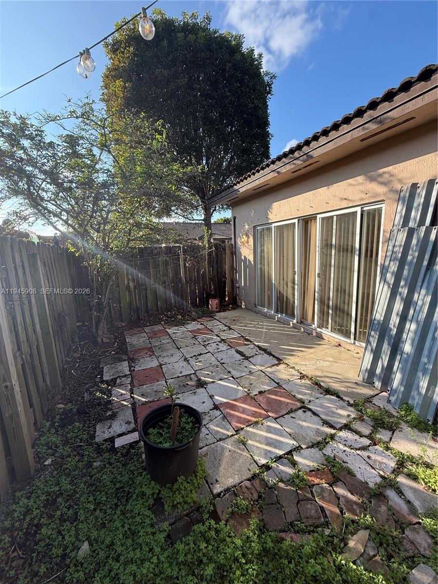 CAZADORES COVE - Residential