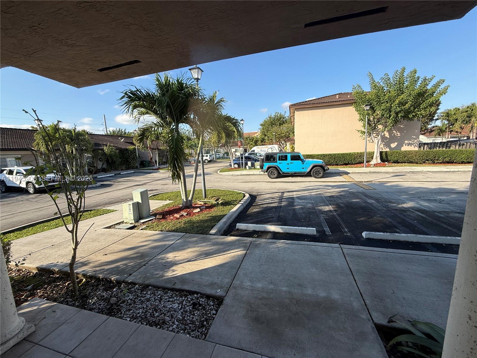 CAZADORES COVE - Residential