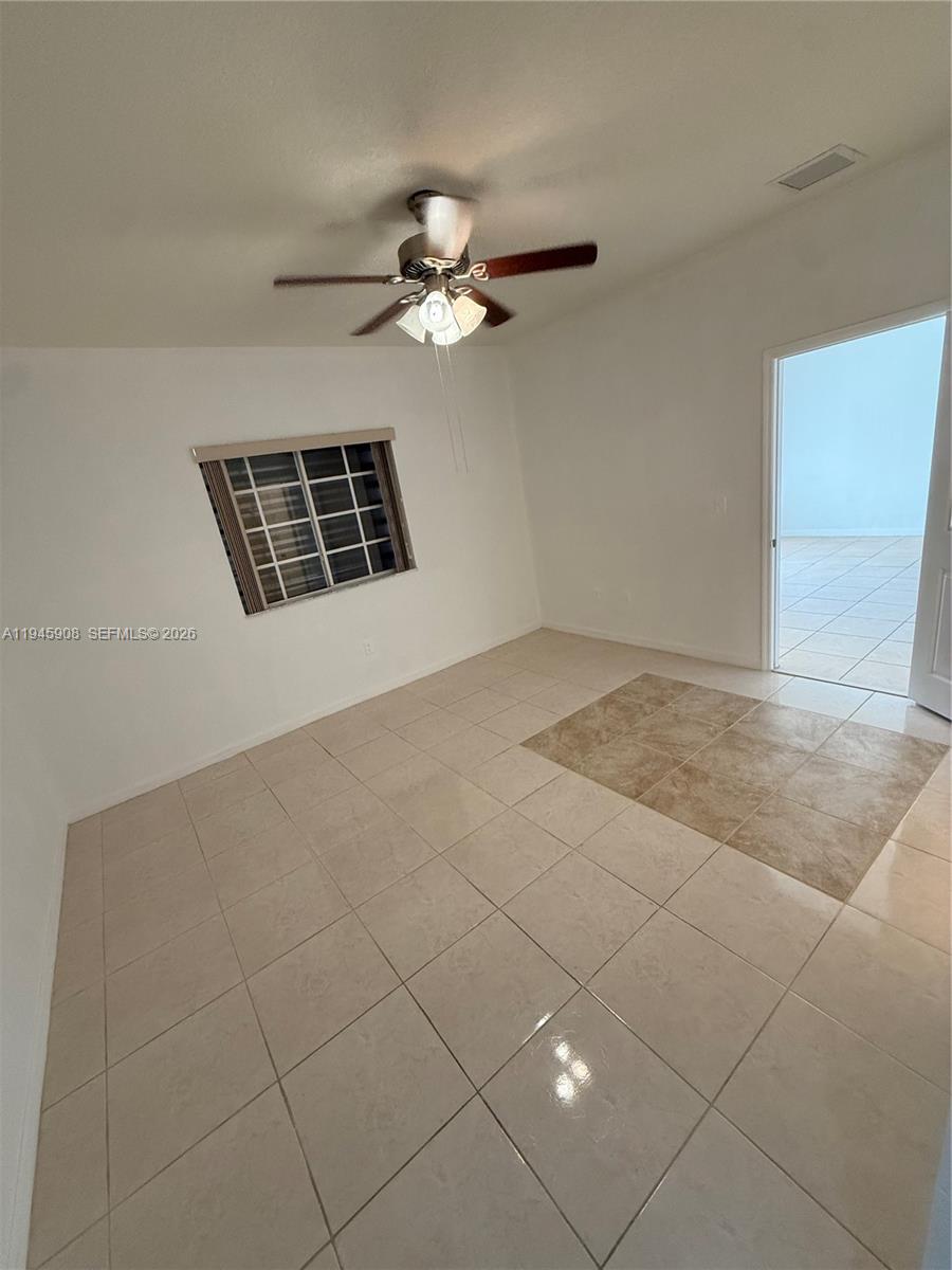 CAZADORES COVE - Residential