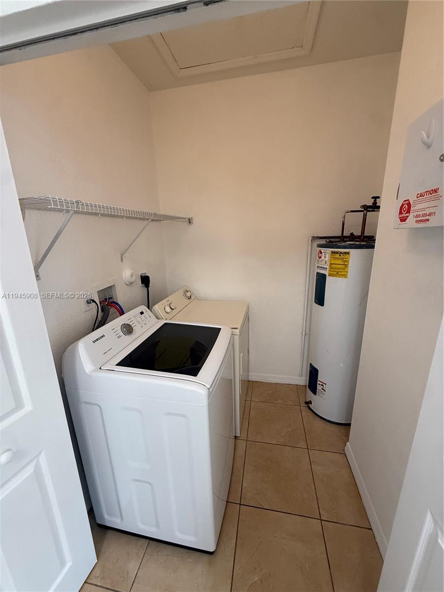 CAZADORES COVE - Residential