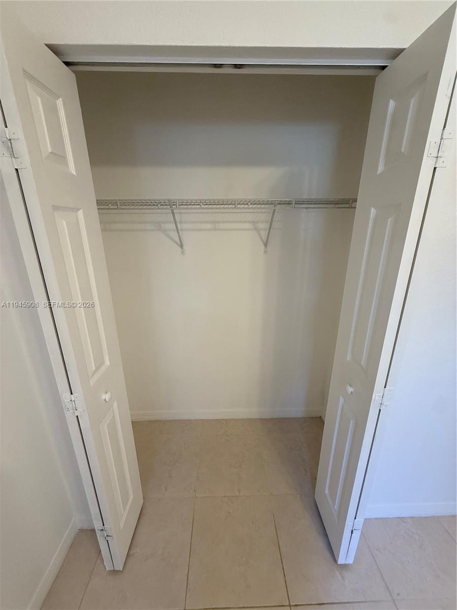 CAZADORES COVE - Residential