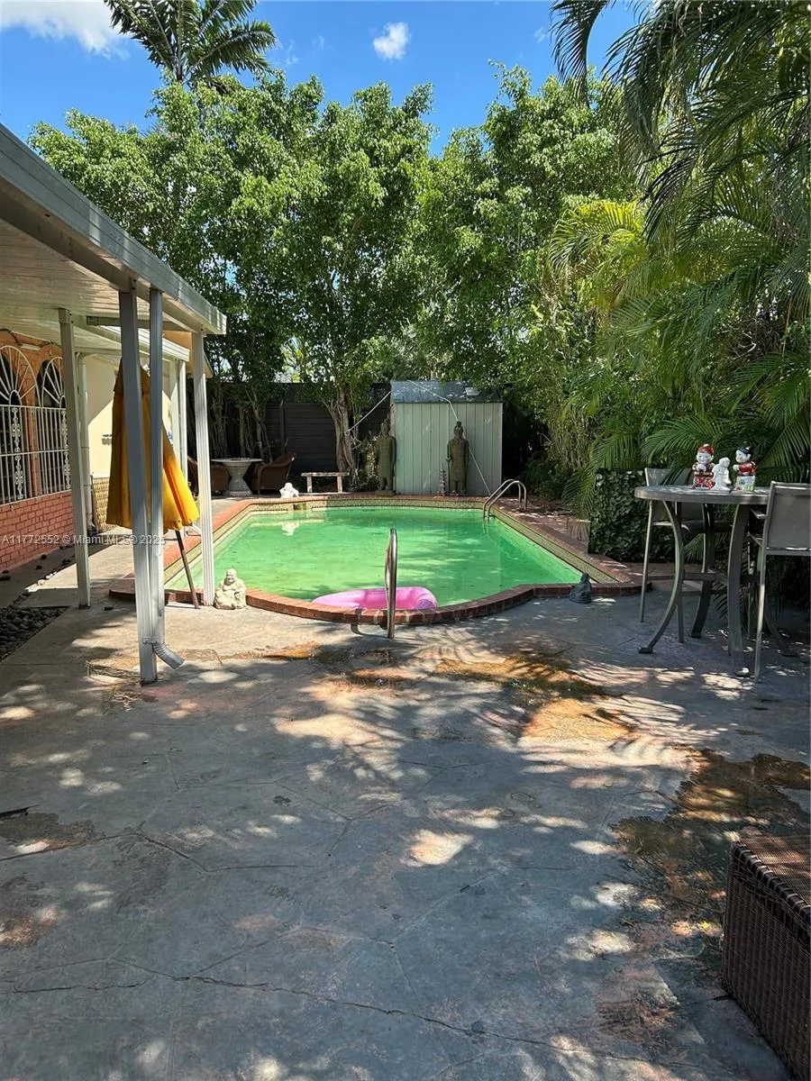 Miami, Florida 33184, United States, 4 Bedrooms Bedrooms, ,2 BathroomsBathrooms,Residential,Active,97680