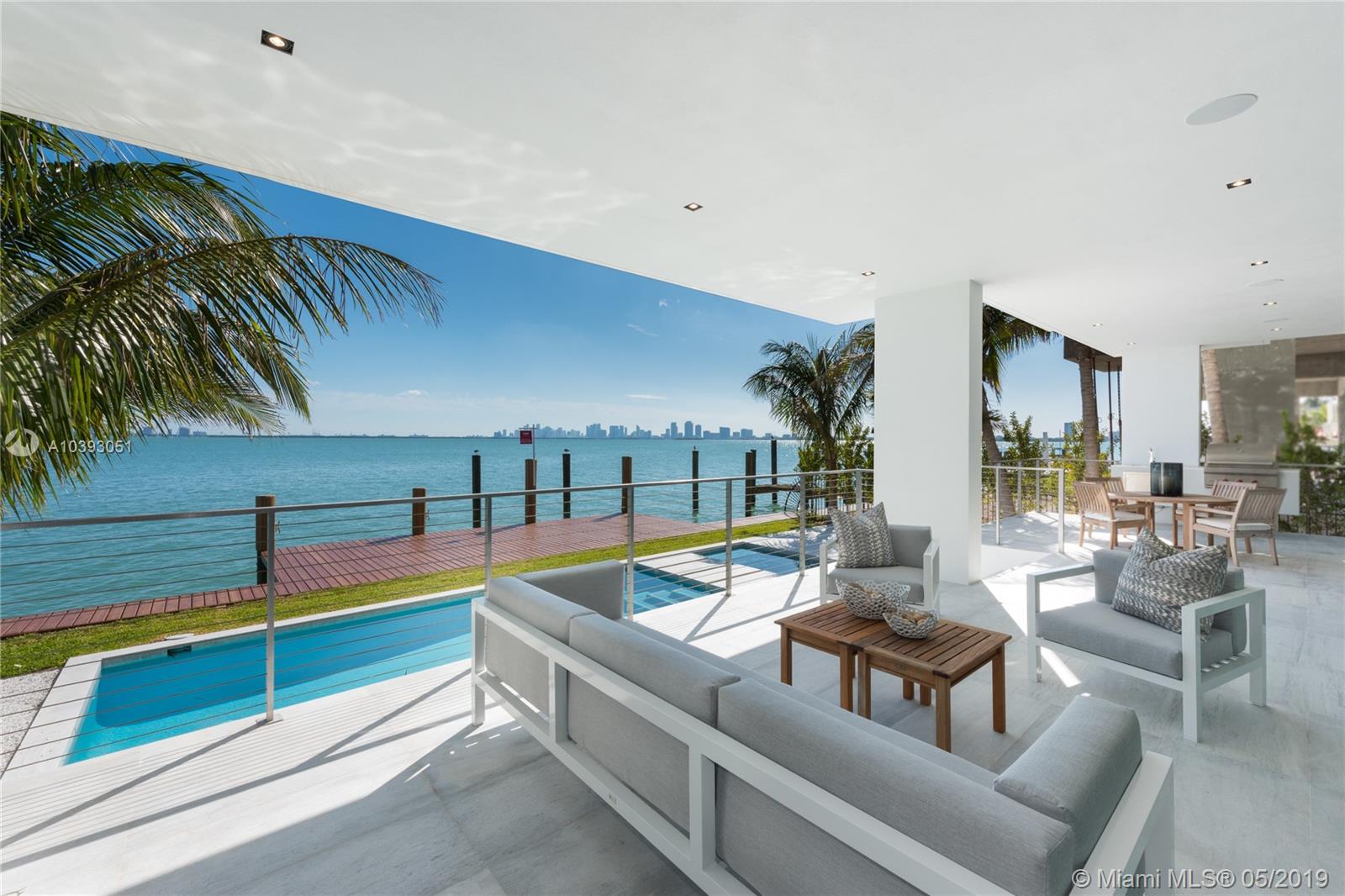 TREASURE ISLAND - Residential