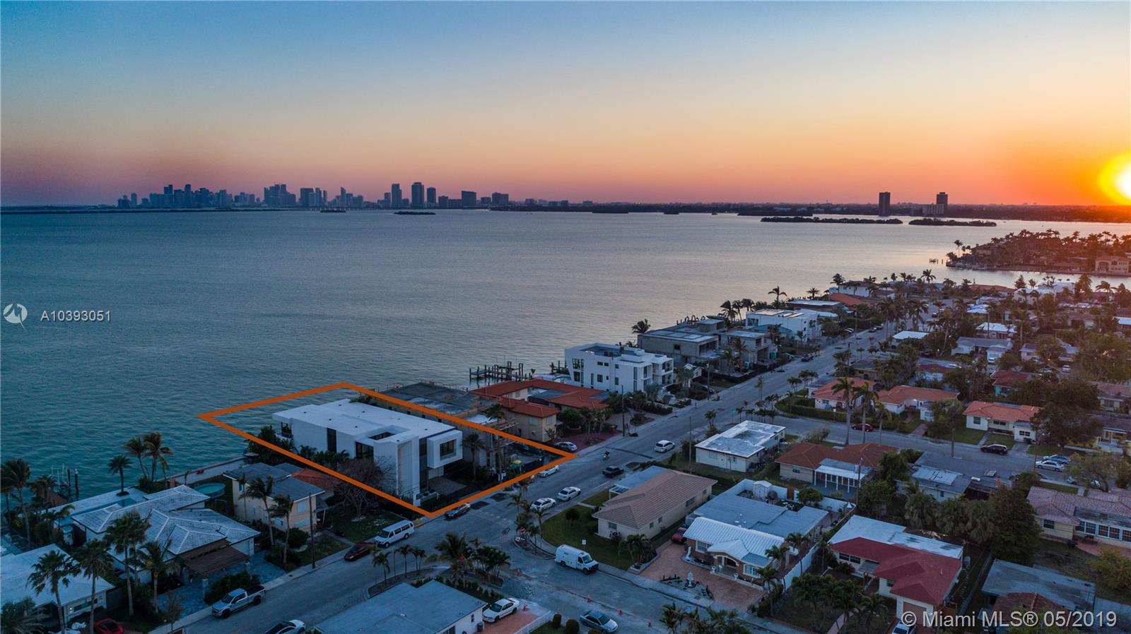 TREASURE ISLAND - Residential