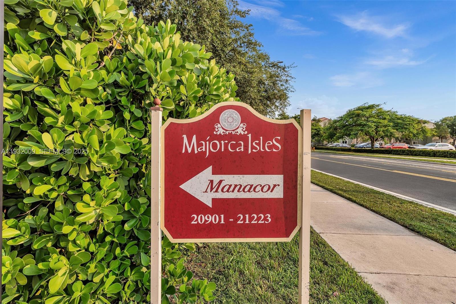 MAJORCA ISLES II CONDO - Residential