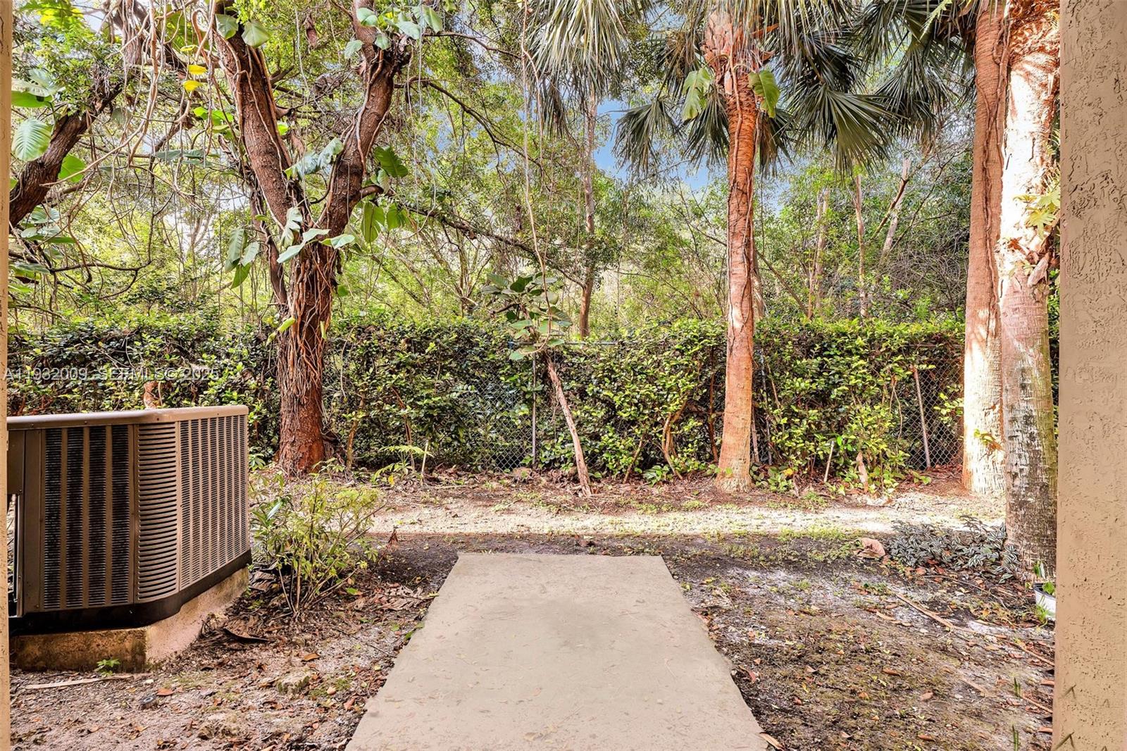 MAJORCA ISLES II CONDO - Residential