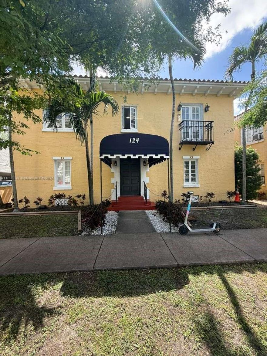 Live in one of Miami’s most desirable neighborhoods without breaking the bank! This charming studio apartment offers classic Coral Gables elegance at a budget-friendly price, and is perfect for professionals, students, or anyone looking to live well and spend smartly. Classic Mediterranean-style building with timeless character Bright studio, large windows, natural light, and cozy layout. Updated kitchen with modern appliances Washer and Dryer included. Tile floors throughout. Street parking Water/trash included (all other utilities by tenant). Walk to Miracle Mile, supermarket, shops, cafés, and public transport right outside your door. Historic charm meets modern value. Schedule your showing today before it’s gone!