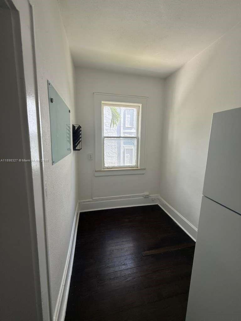 MENDOZA CONDO - Residential Lease