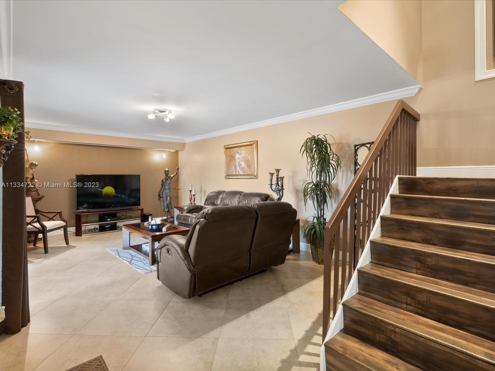 JACARANDA - Residential