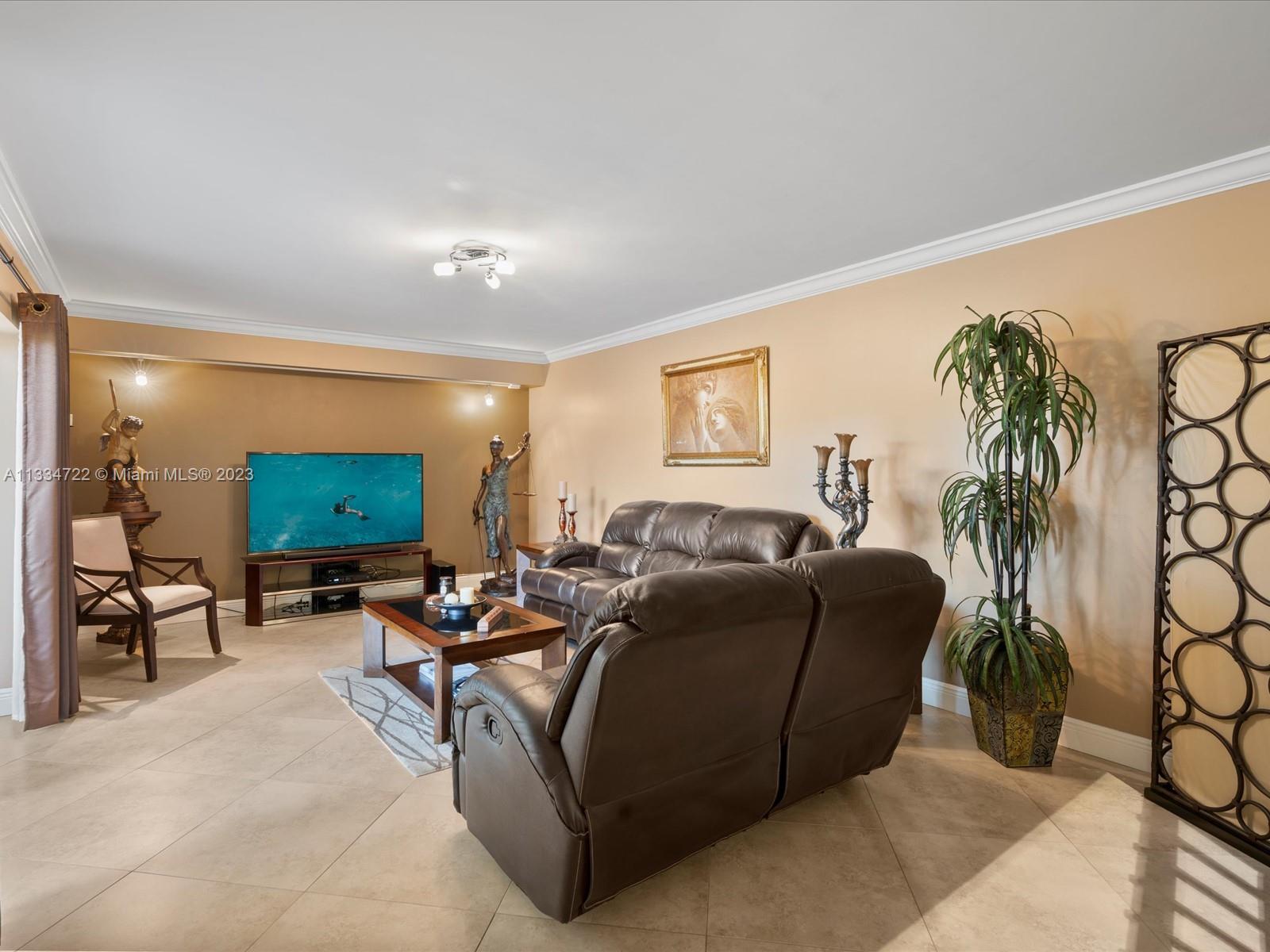 JACARANDA - Residential