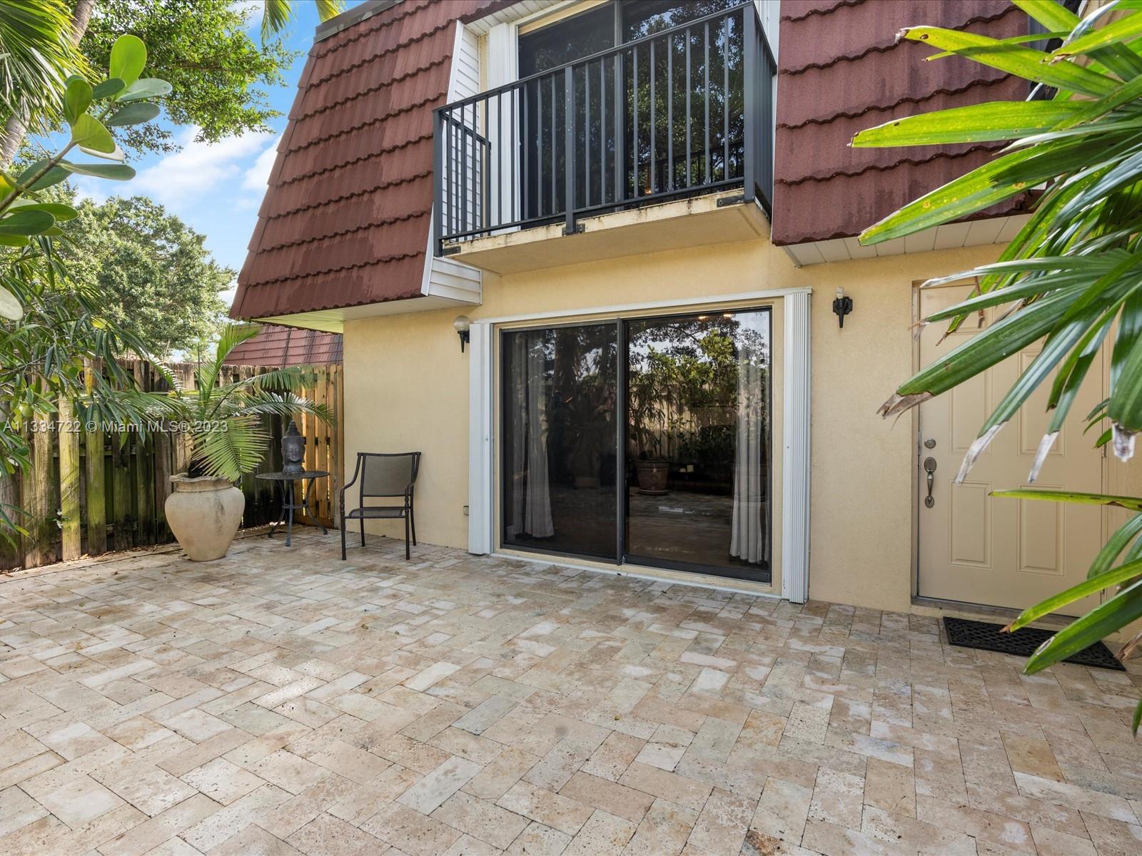 JACARANDA - Residential