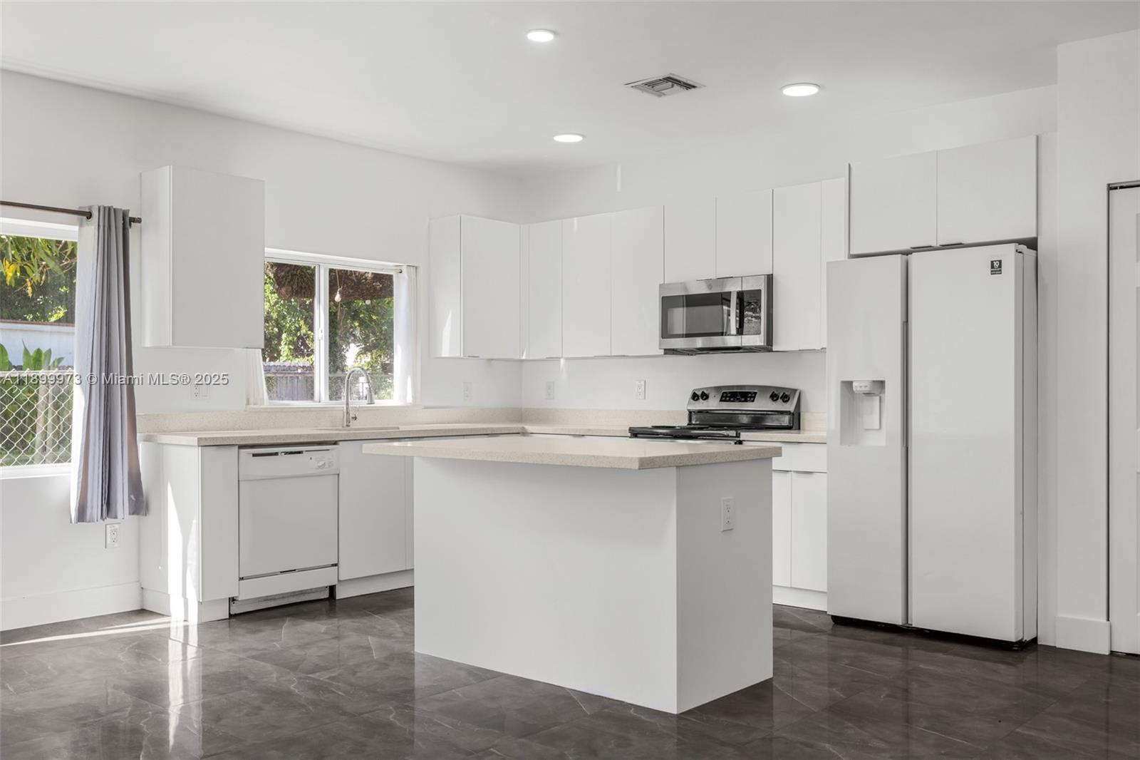 PL OF LITTLE RIVER GARDEN - Residential Income