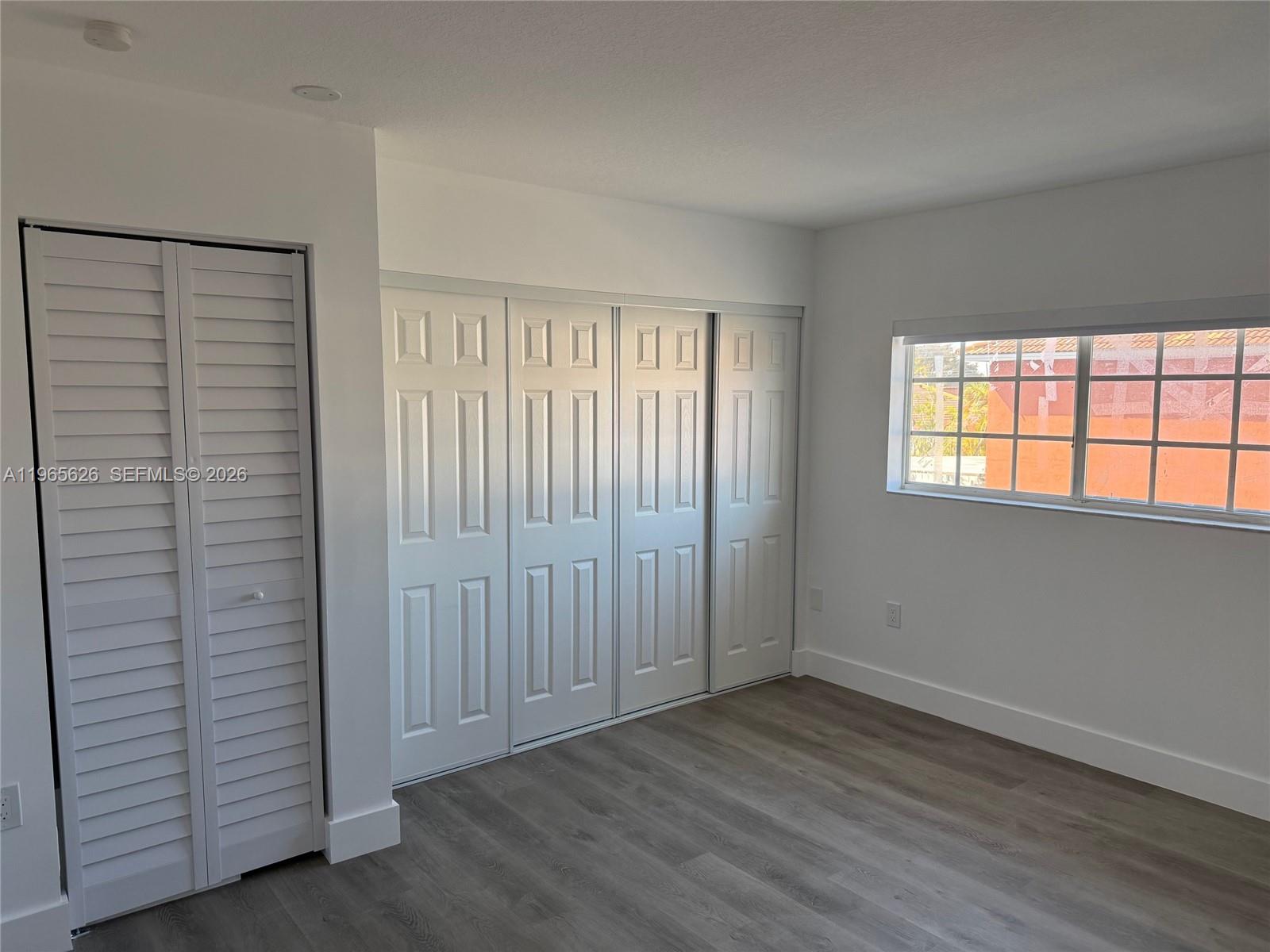 VILLAS DEL ALHAMBRA CONDO - Residential