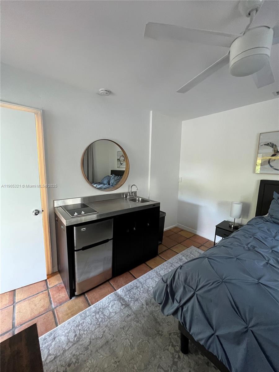 VICTORIA PARK CORR AMEN P - Residential Lease