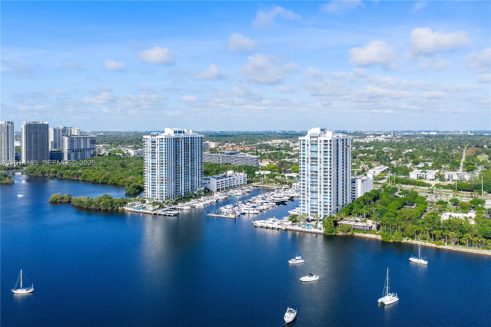 MARINA PALMS RESIDENCES - Residential