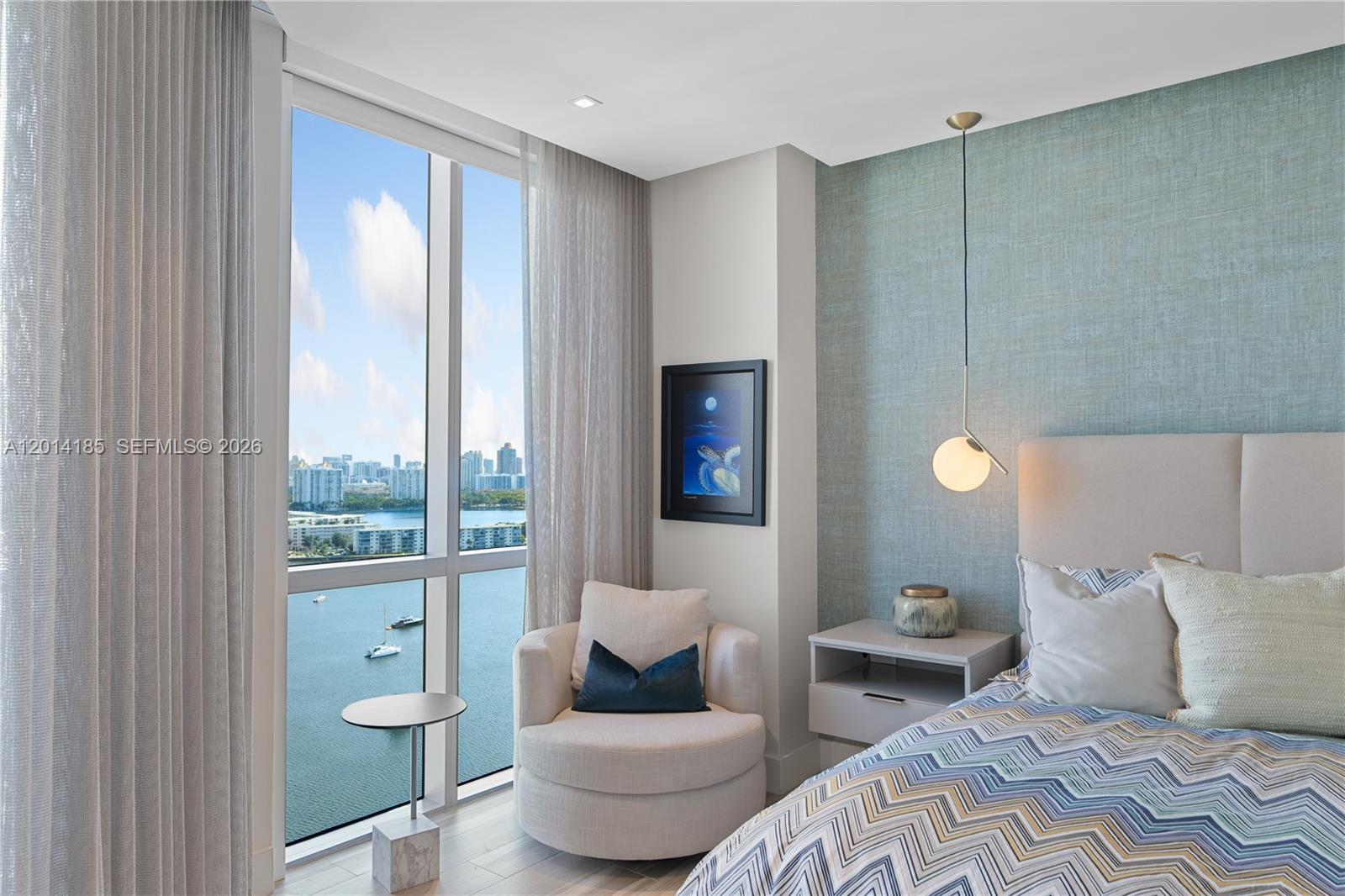 MARINA PALMS RESIDENCES - Residential