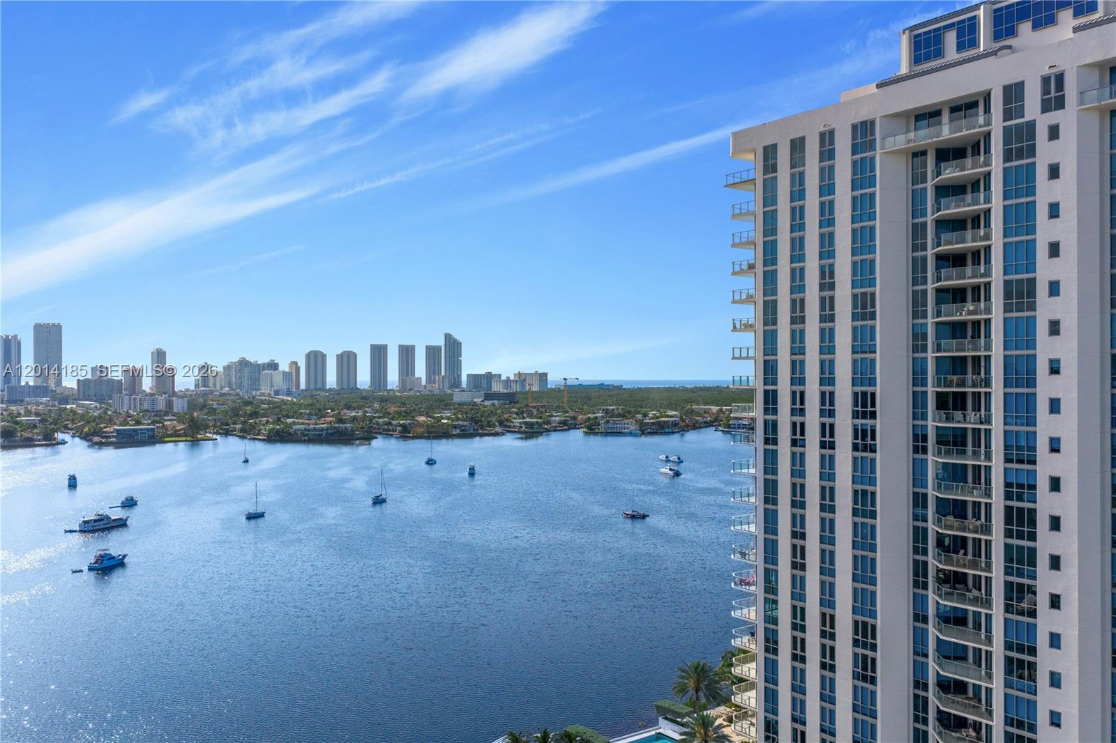 MARINA PALMS RESIDENCES - Residential