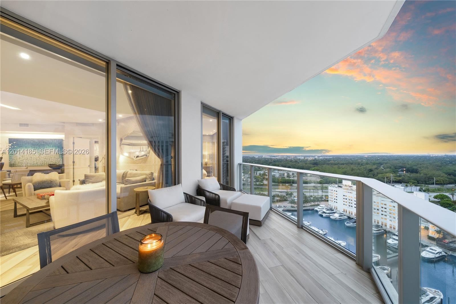 MARINA PALMS RESIDENCES - Residential