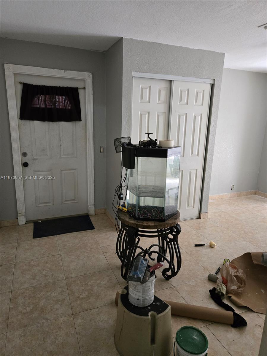 SAN SEBASTIAN UNIT NO 5 - Residential