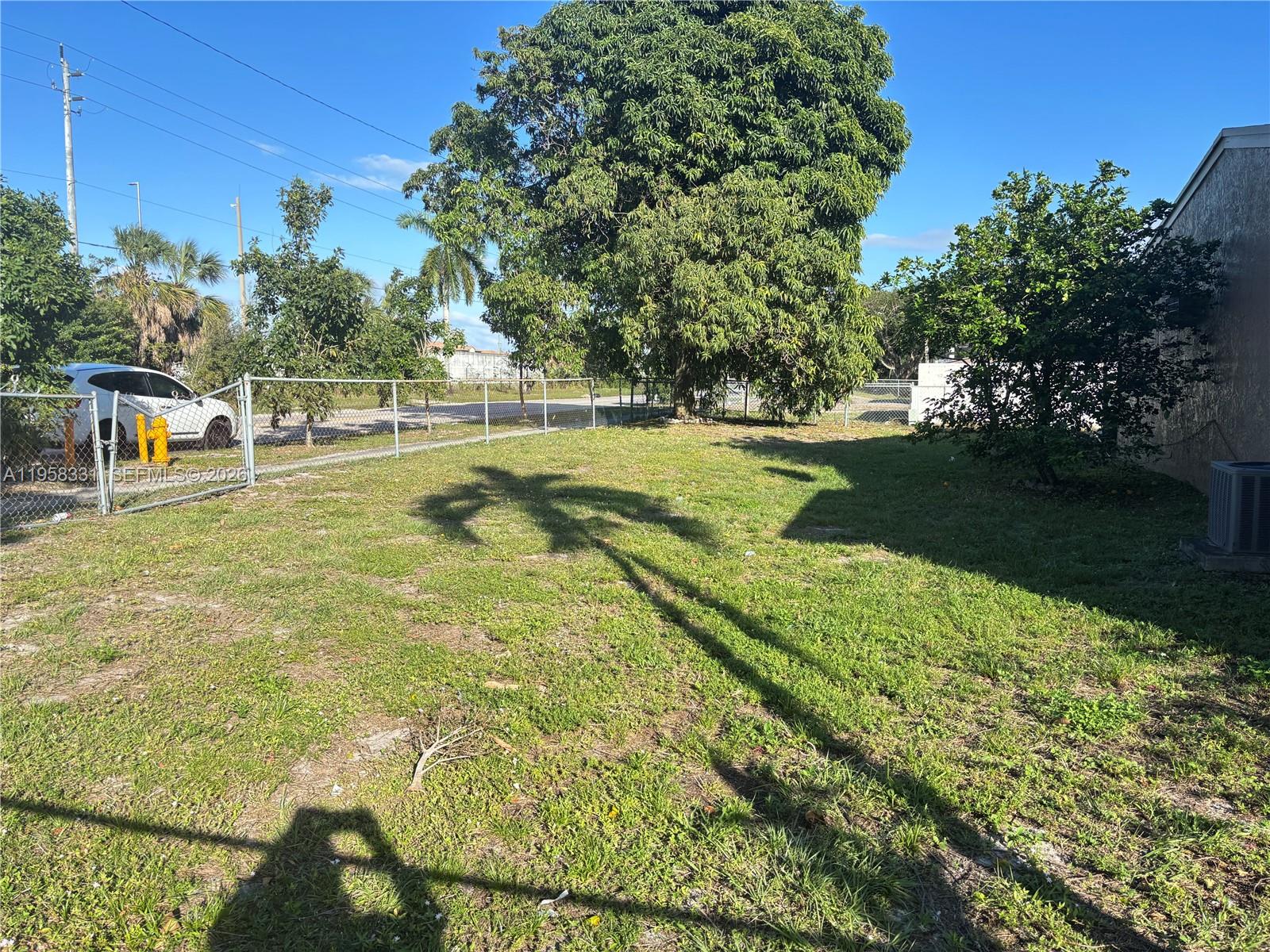 VISTA VERDE TOWNHOUSE SEC - Residential