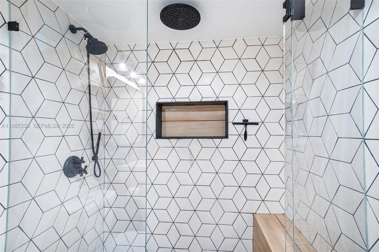 DOWNTOWN DADELAND CONDO N - Residential