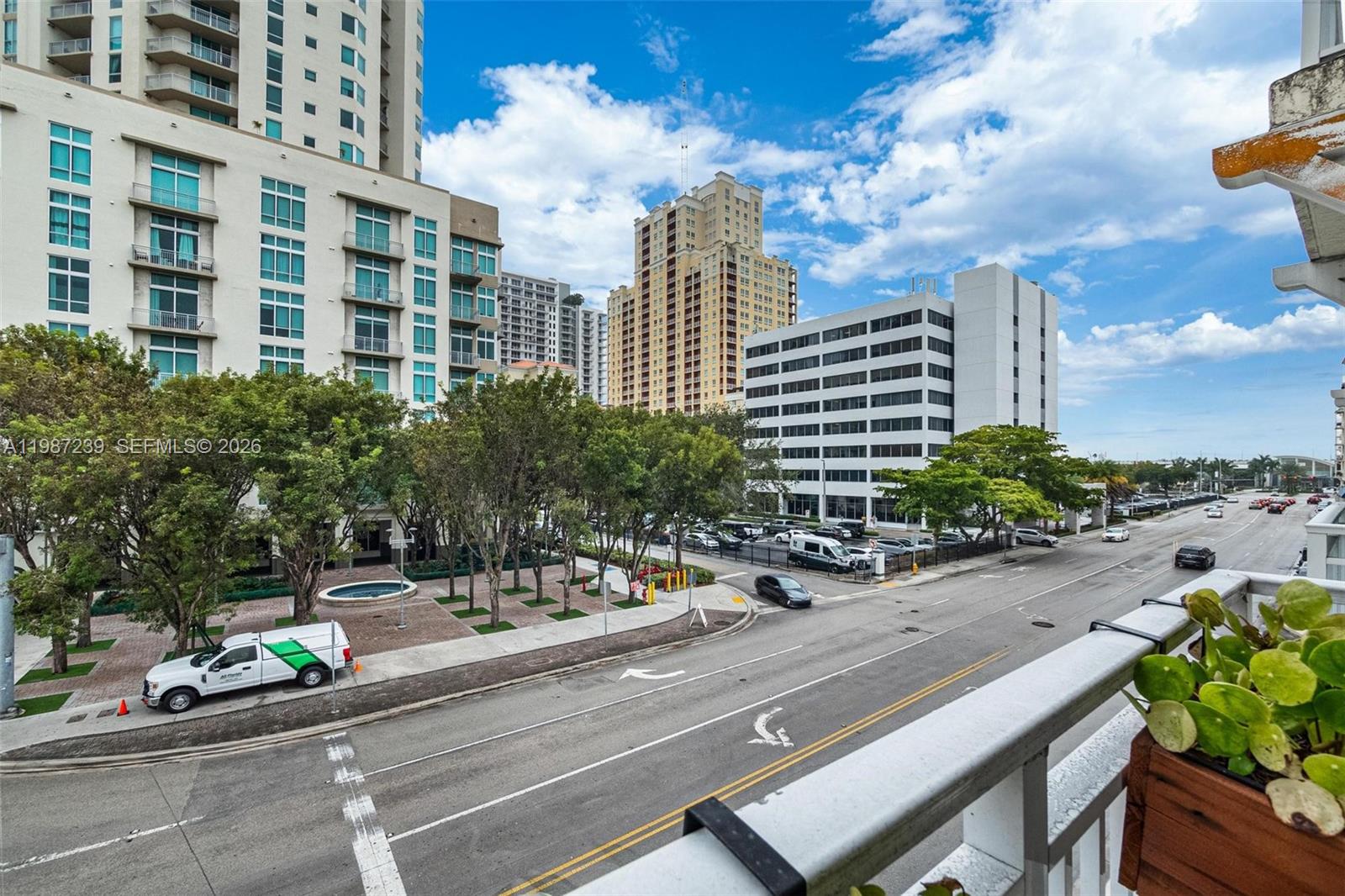 DOWNTOWN DADELAND CONDO N - Residential