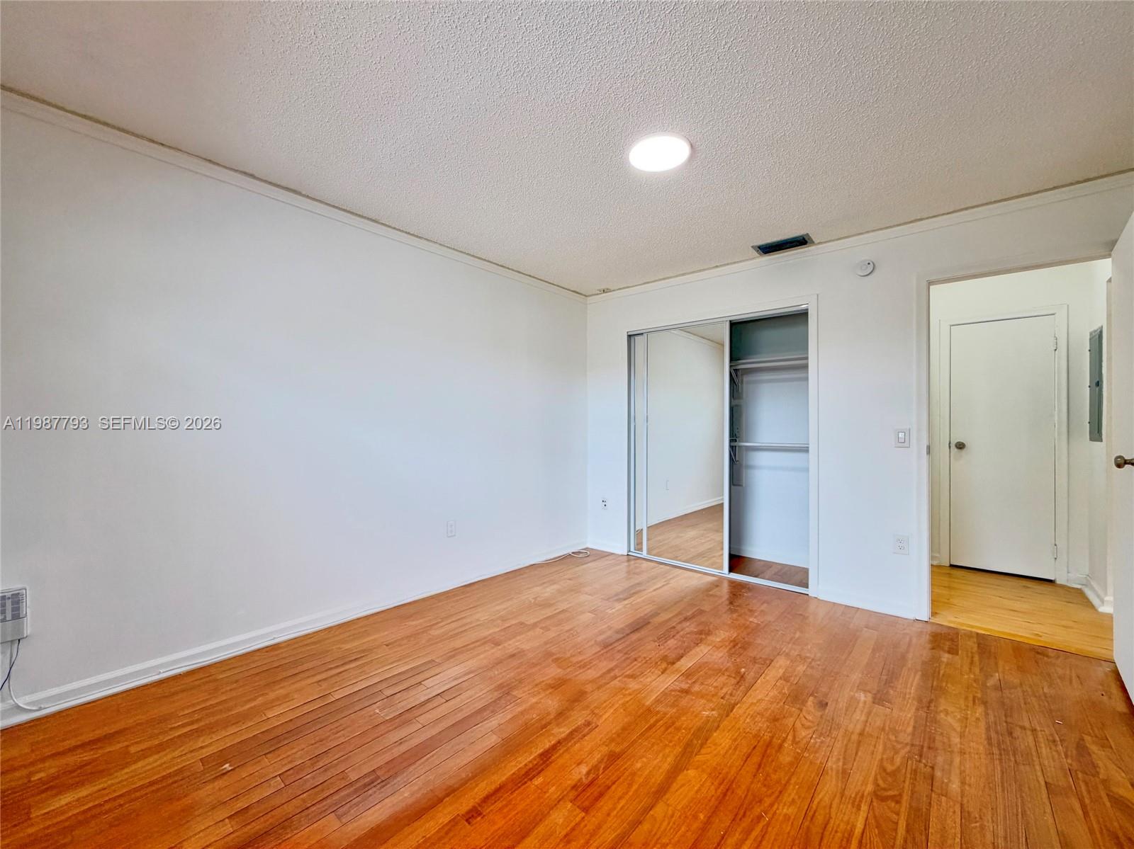 SUNRISE GOLF VILLAGE - Residential Lease