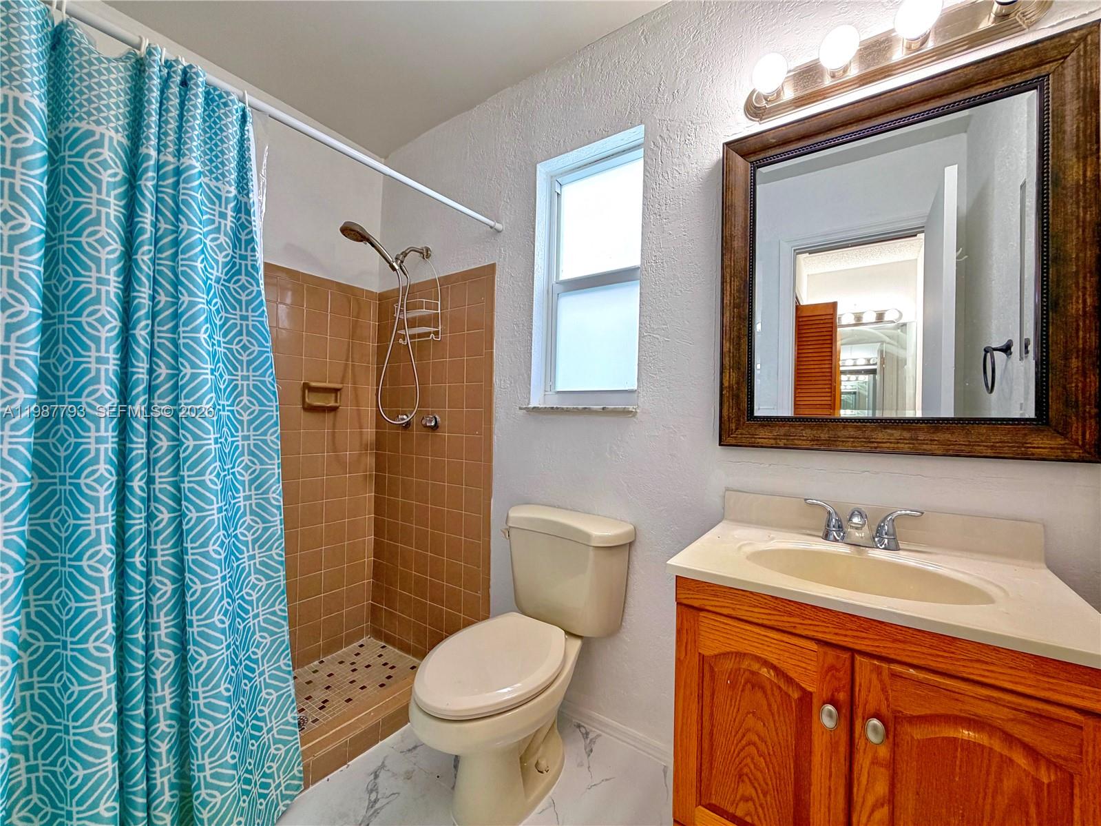 SUNRISE GOLF VILLAGE - Residential Lease