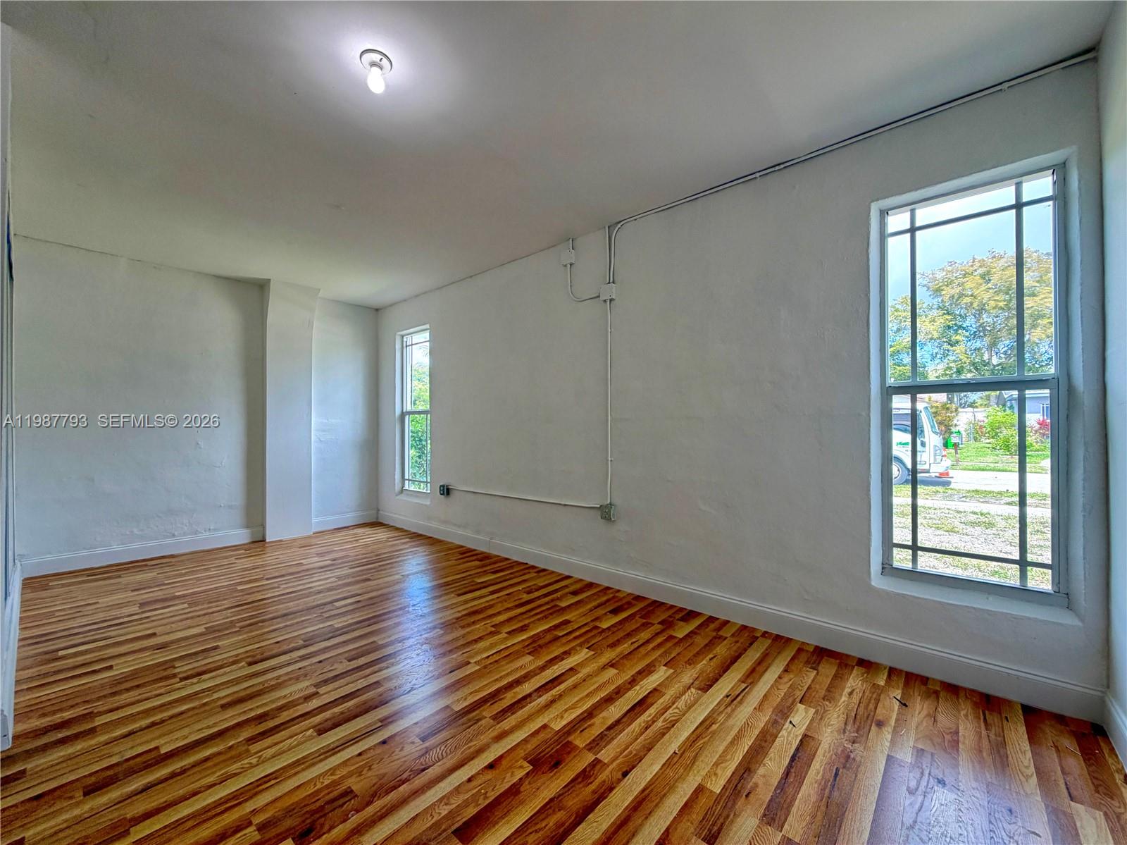 SUNRISE GOLF VILLAGE - Residential Lease