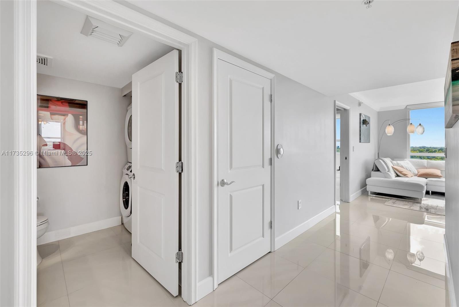 SYMPHONY SOUTH CONDO - Residential